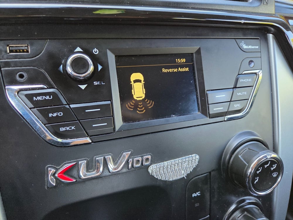 Mahindra KUV100 usata a Torino (20)