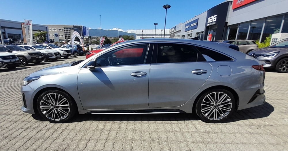 Kia ProCeed usata a Cosenza (5)