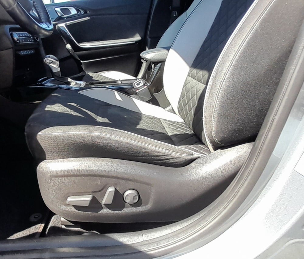 Kia ProCeed usata a Cosenza (8)