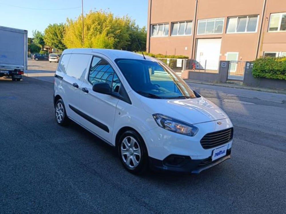 Ford Transit Courier usata a Pisa (4)
