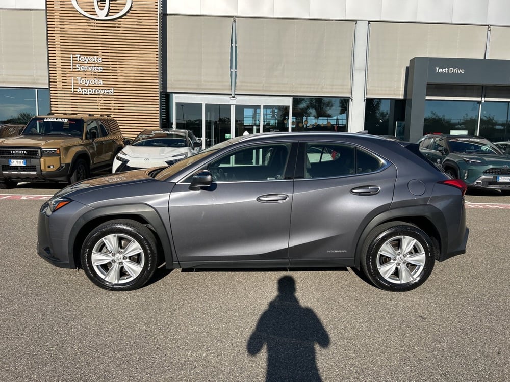 Lexus UX usata a Piacenza (3)