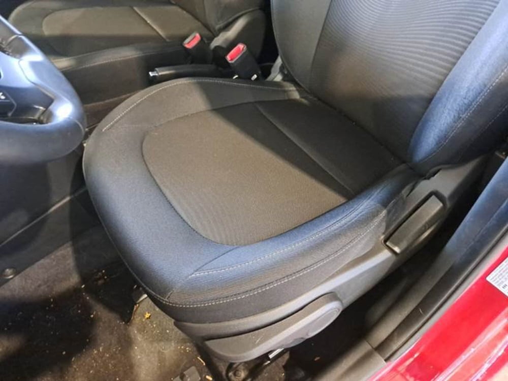 Hyundai i10 usata a Salerno (12)