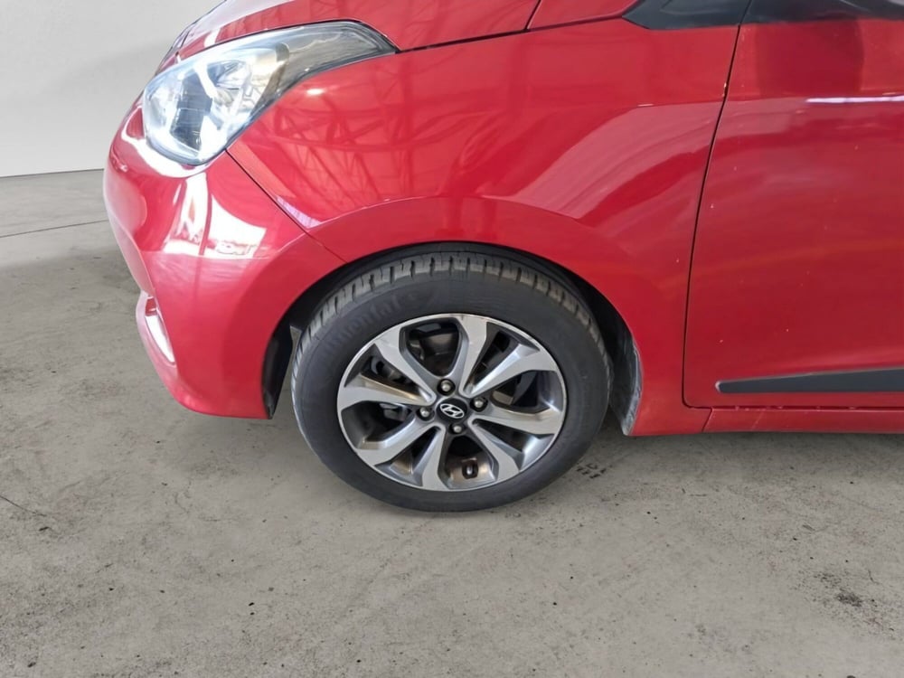 Hyundai i10 usata a Salerno (16)