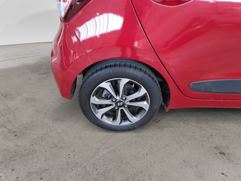 Hyundai i10 usata a Salerno (18)