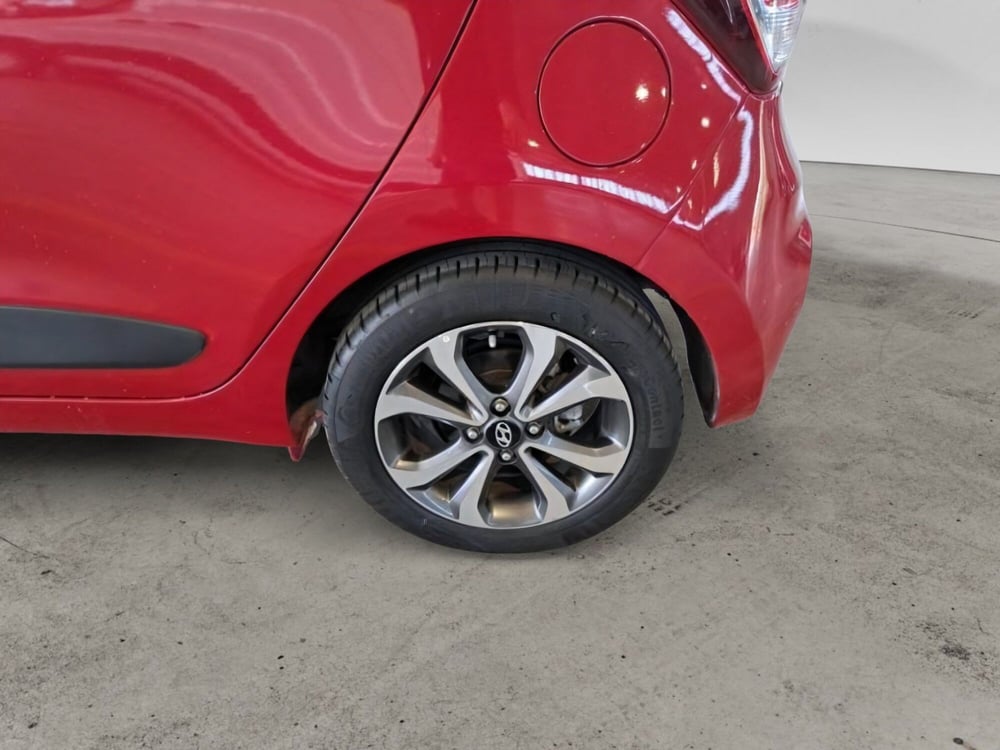 Hyundai i10 usata a Salerno (19)