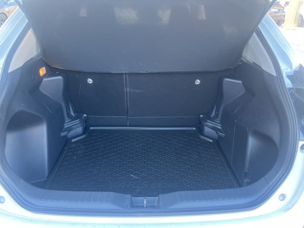 Toyota Yaris Cross usata a Ragusa (7)