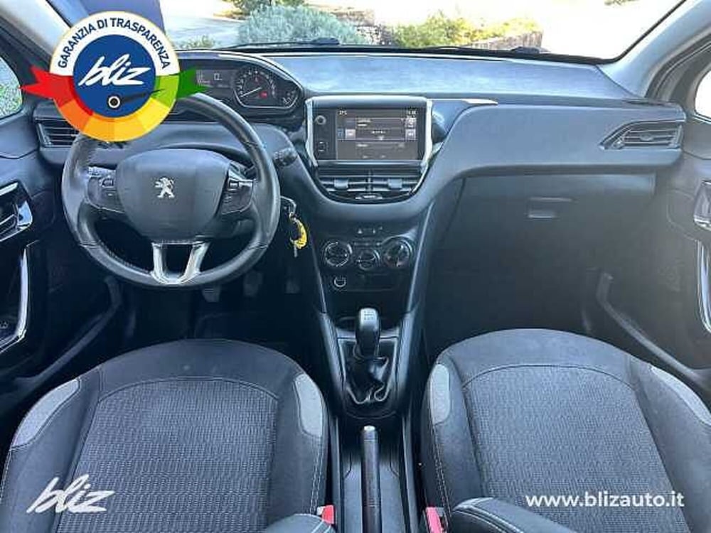 Peugeot 208 usata a Udine (10)
