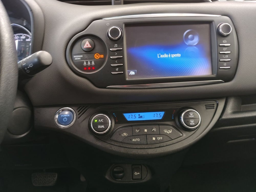 Toyota Yaris usata a Roma (12)