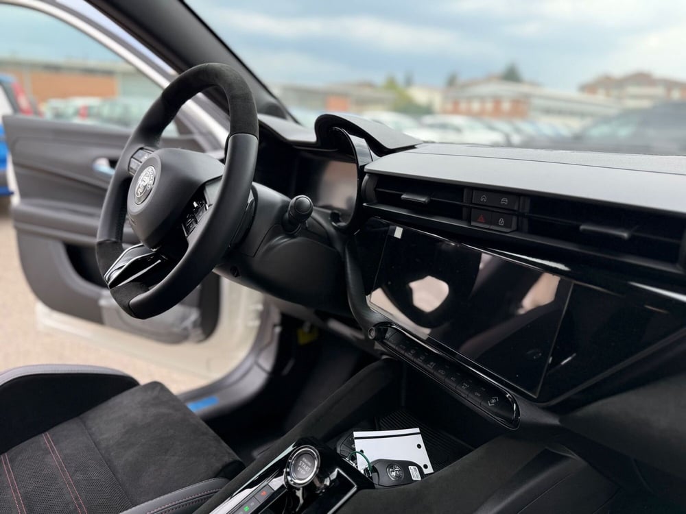 Alfa Romeo Junior nuova a Reggio Emilia (17)
