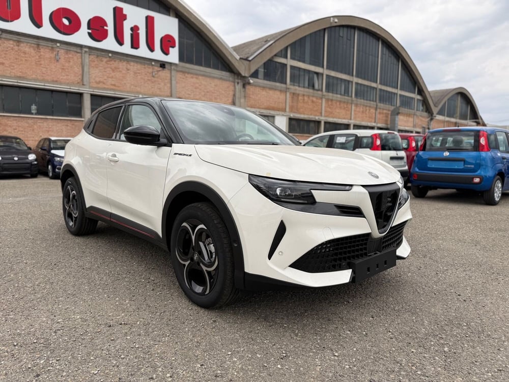 Alfa Romeo Junior nuova a Reggio Emilia (2)
