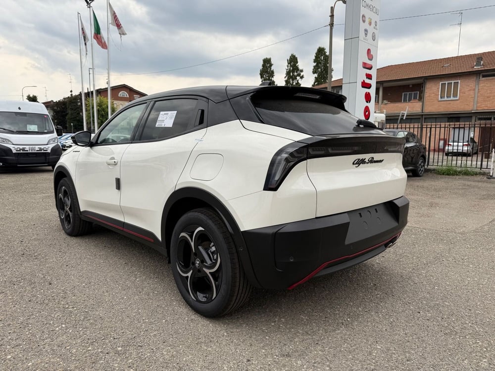 Alfa Romeo Junior nuova a Reggio Emilia (3)
