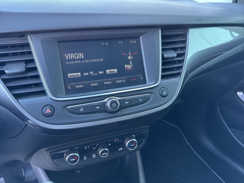 Opel Crossland X usata a Ferrara (15)