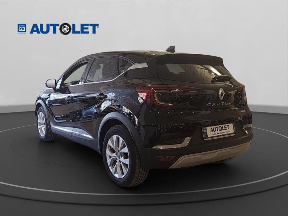Renault Captur usata a Genova (8)