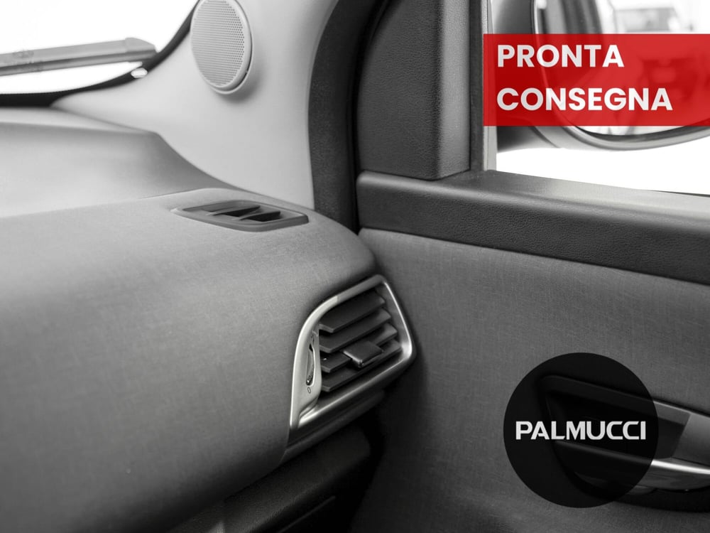 Lancia Ypsilon usata a Prato (8)