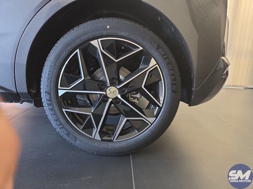 Ds DS 4 nuova a Siena (6)