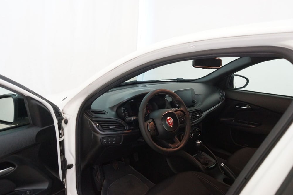 Fiat Tipo usata a Torino (10)