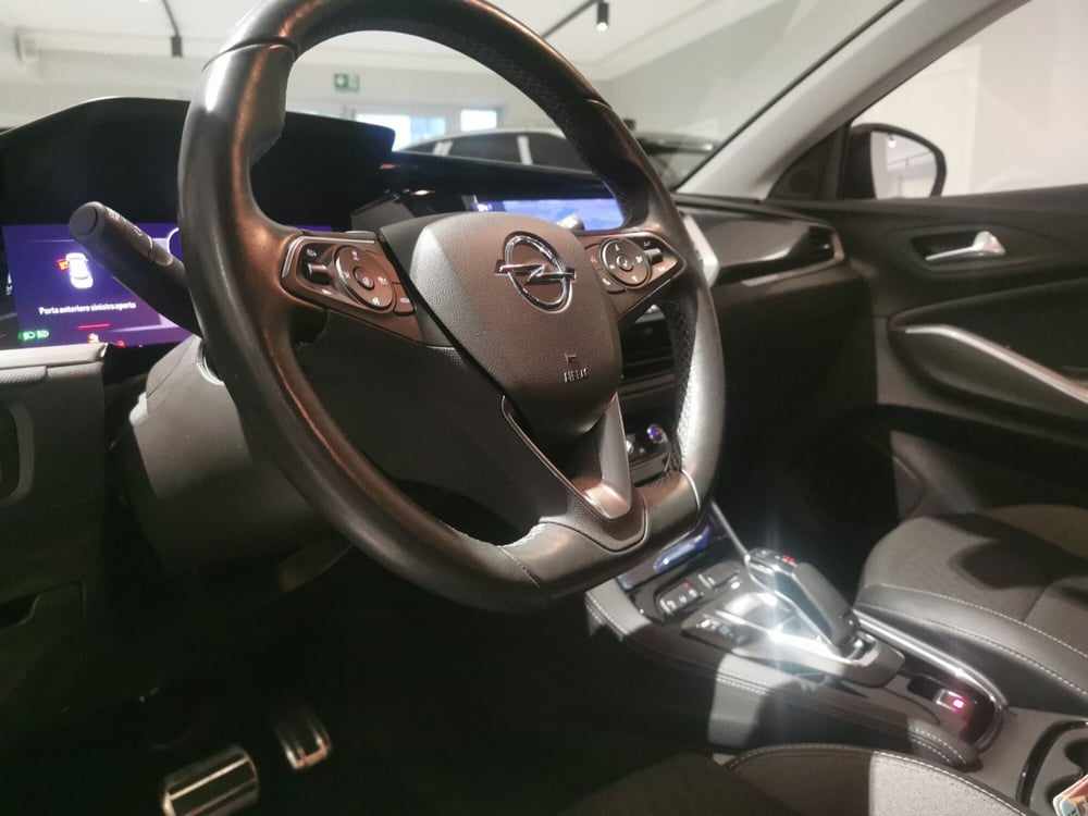 Opel Grandland usata a Taranto (10)