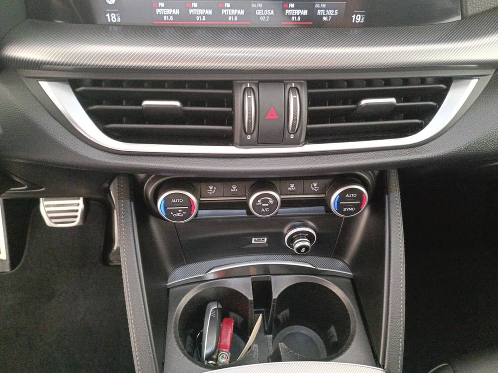 Alfa Romeo Stelvio usata a Treviso (20)