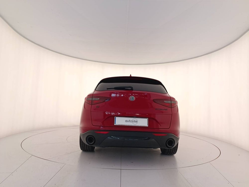 Alfa Romeo Stelvio usata a Treviso (5)