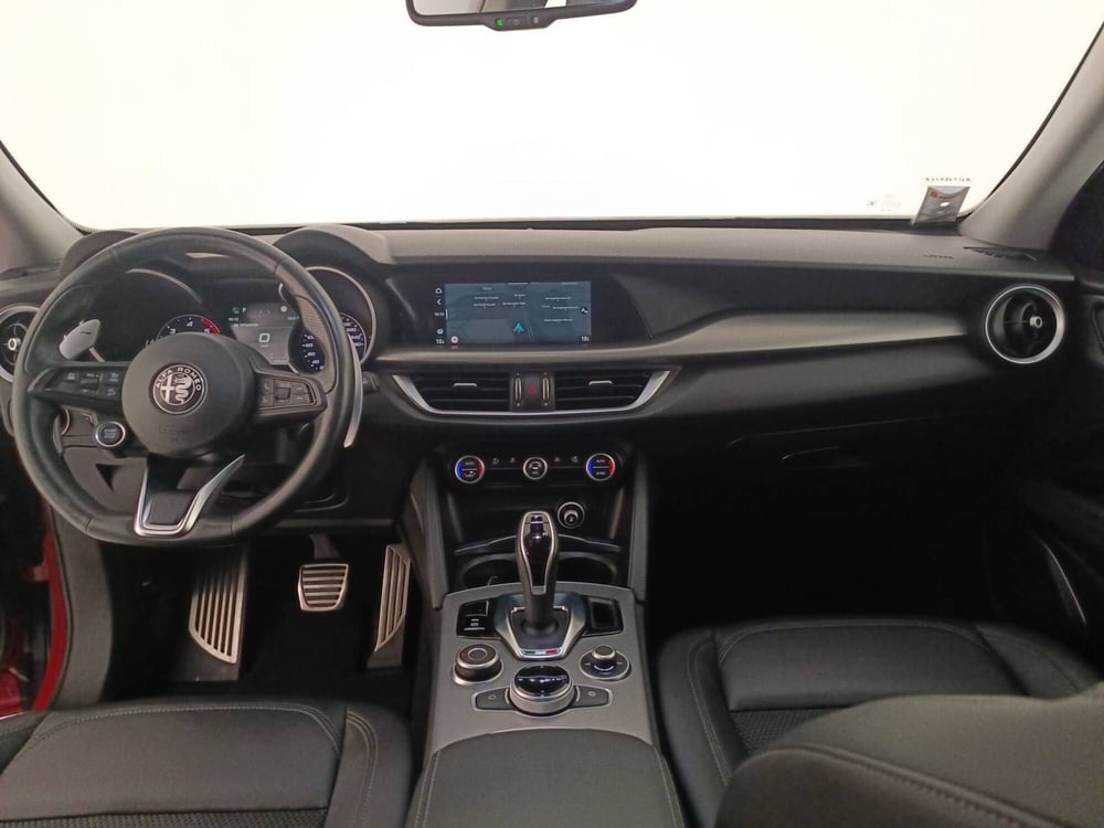 Alfa Romeo Stelvio usata a Treviso (9)