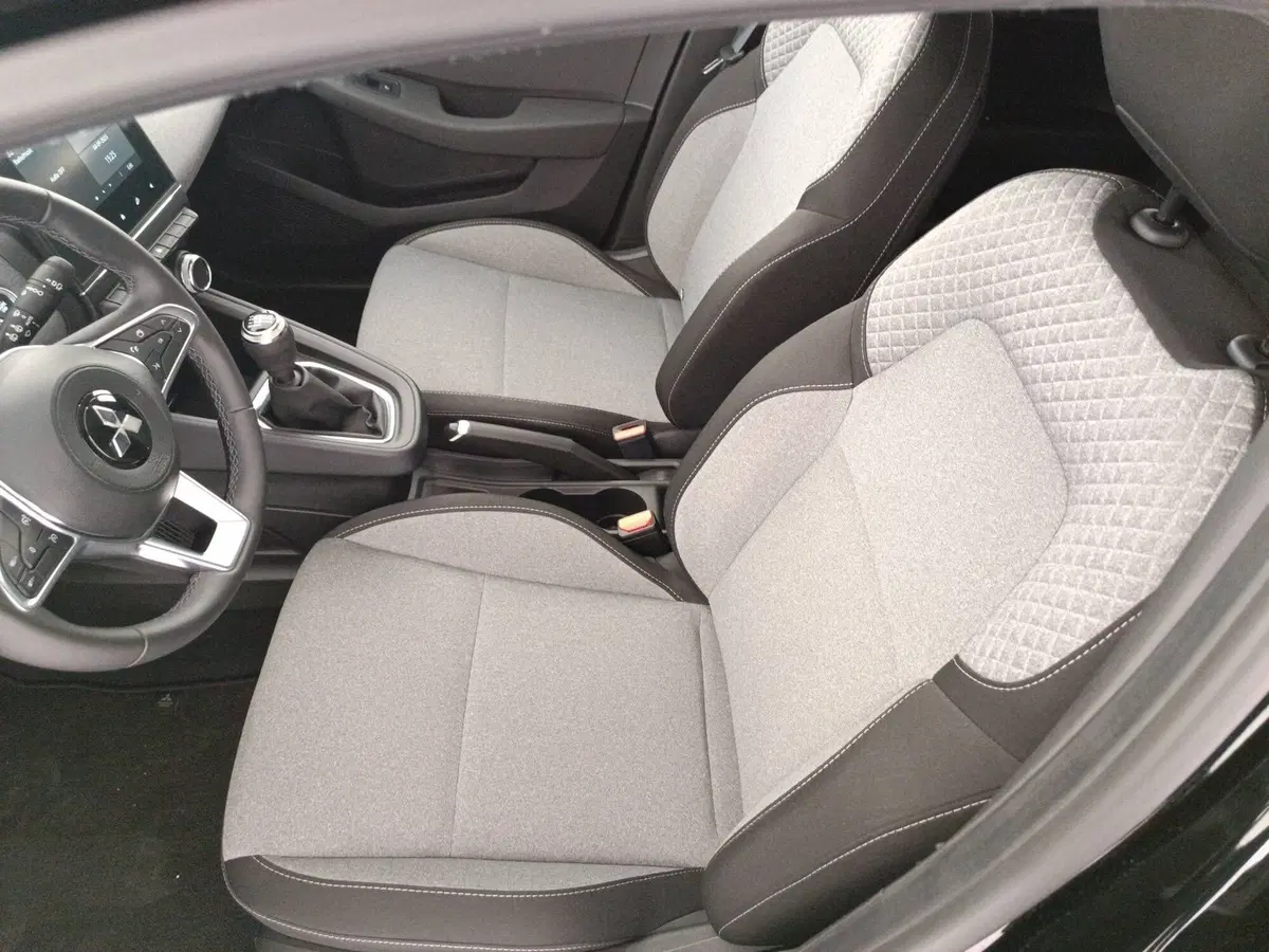 Mitsubishi Colt usata a Treviso (11)