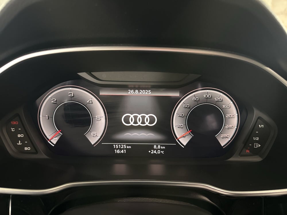 Audi Q3 Sportback usata a Napoli (12)