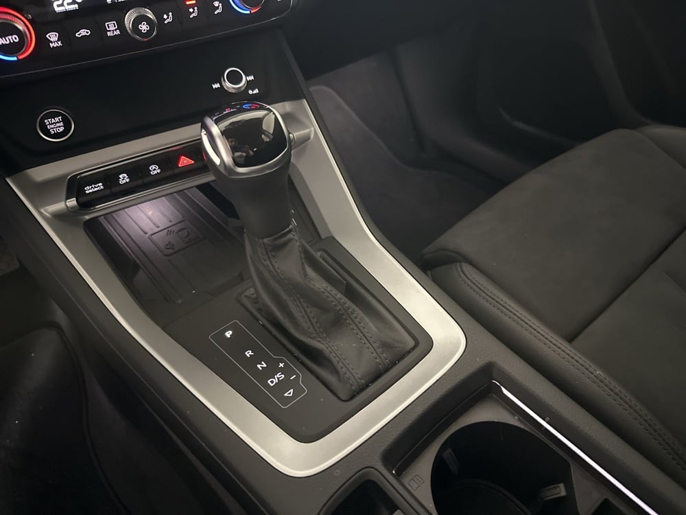 Audi Q3 Sportback usata a Napoli (17)