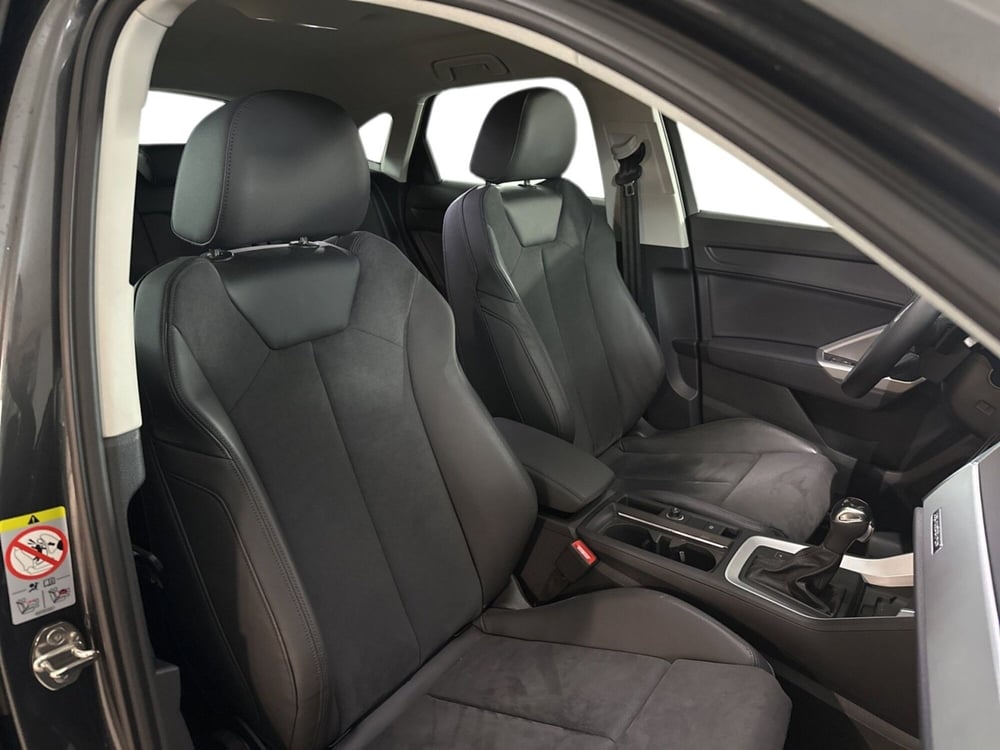Audi Q3 Sportback usata a Napoli (9)