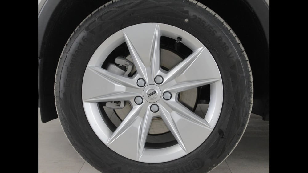 Volvo XC40 nuova a Palermo (15)