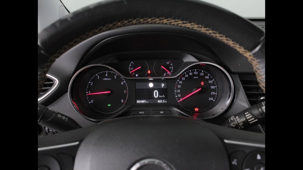 Opel Crossland X usata a Palermo (10)