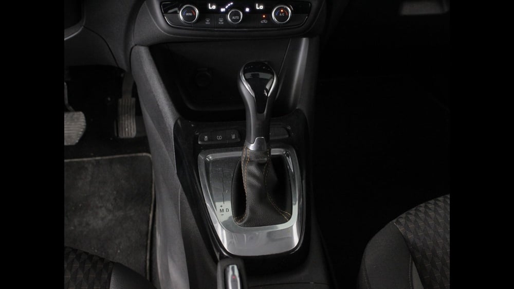 Opel Crossland X usata a Palermo (14)