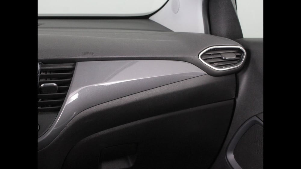 Opel Crossland X usata a Palermo (19)