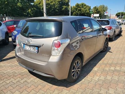 Toyota Verso 1.6 Active 7 posti del 2015 usata a Terranuova Bracciolini