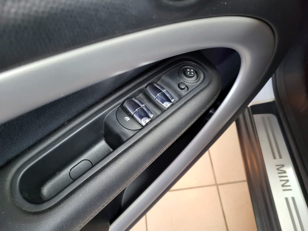 MINI Mini Countryman usata a Arezzo (16)