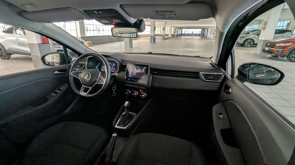 Renault Clio usata a Milano (11)