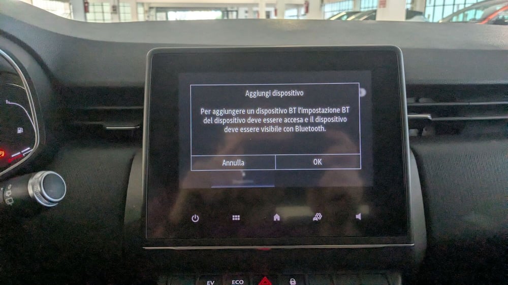 Renault Clio usata a Milano (9)