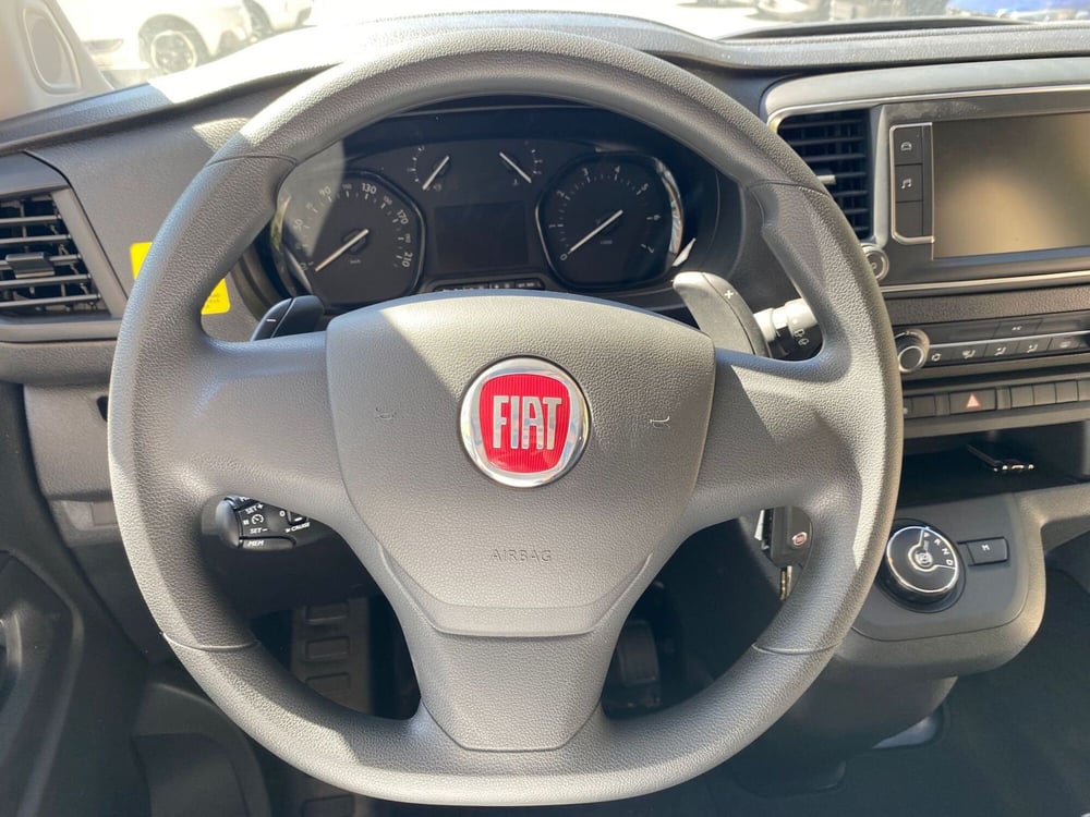 Fiat Scudo Furgone nuova a Salerno (17)