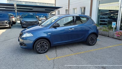 Lancia Ypsilon 1.0 FireFly 5 porte S&amp;S Hybrid Gold Plus del 2024 usata a Veggiano