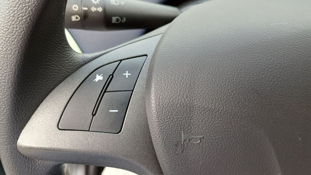 Lancia Ypsilon usata a Padova (17)