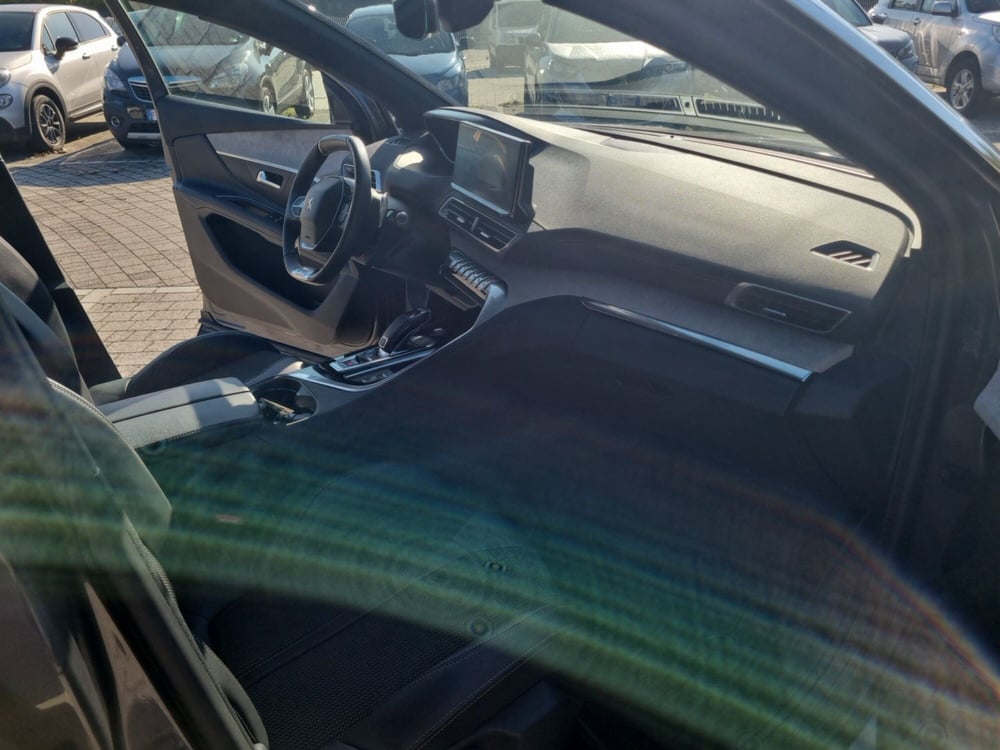 Peugeot 3008 usata a Lucca (17)