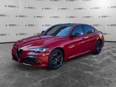 Alfa Romeo Giulia 2.0 Turbo 280 CV AT8 AWD Q4 Estrema del 2024 usata a Fabriano