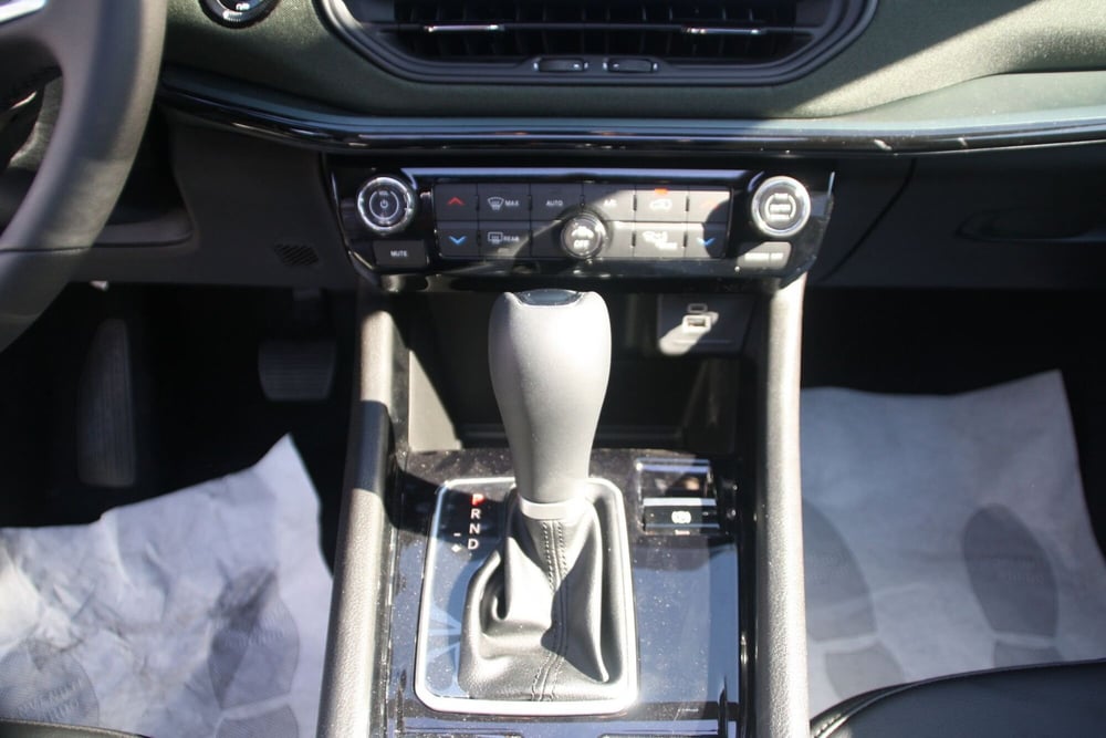 Jeep Compass nuova a Catania (19)