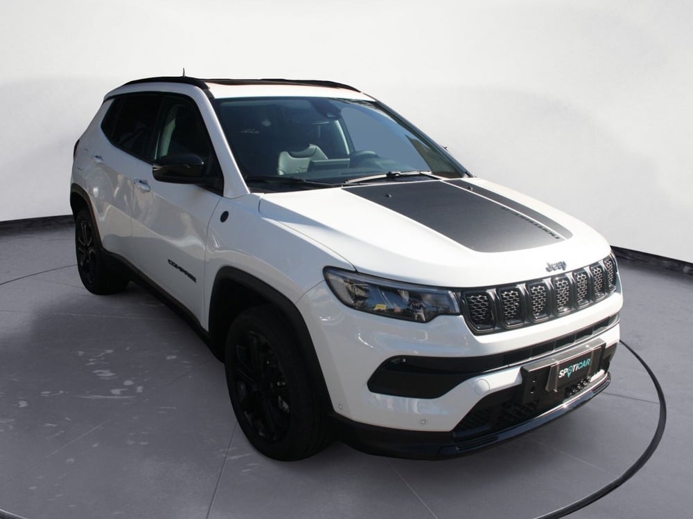 Jeep Compass nuova a Catania (2)