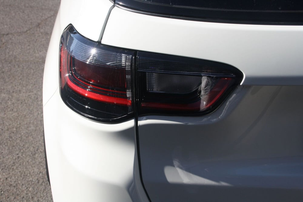 Jeep Compass nuova a Catania (8)