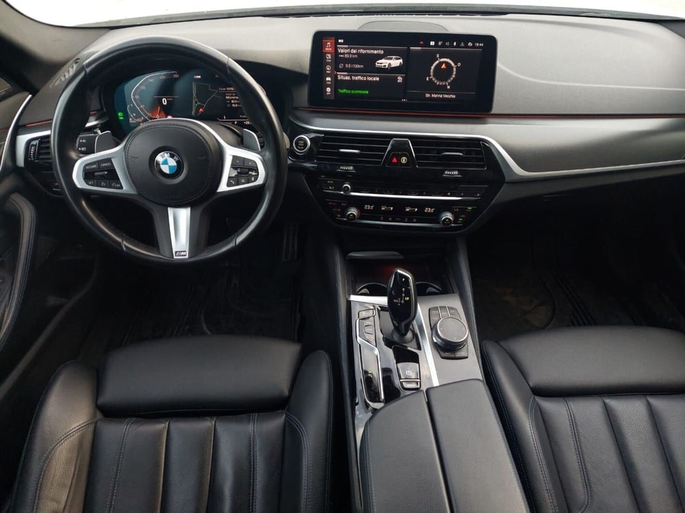 BMW Serie 5 Touring usata a Bari (8)