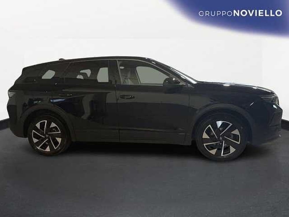 Opel Grandland nuova a Salerno (3)
