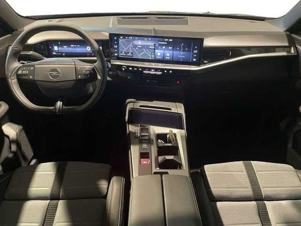 Opel Grandland nuova a Salerno (11)