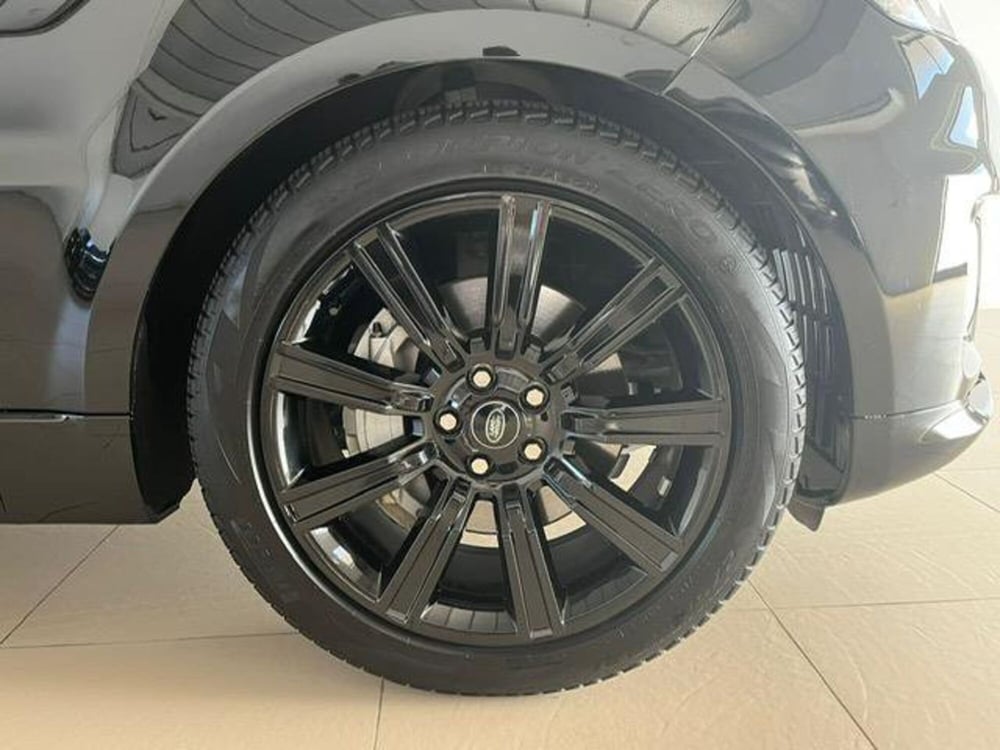 Land Rover Range Rover Sport usata a Venezia (12)
