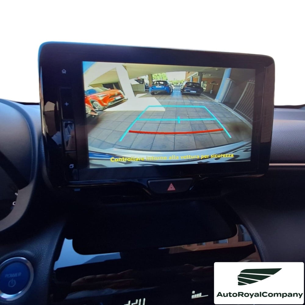Toyota Yaris Cross usata a Roma (10)