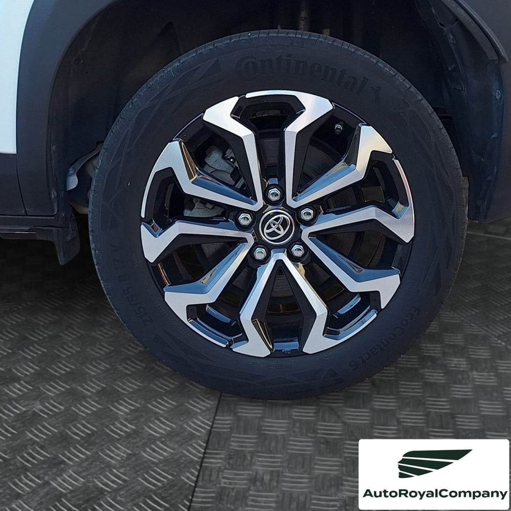 Toyota Yaris Cross usata a Roma (12)